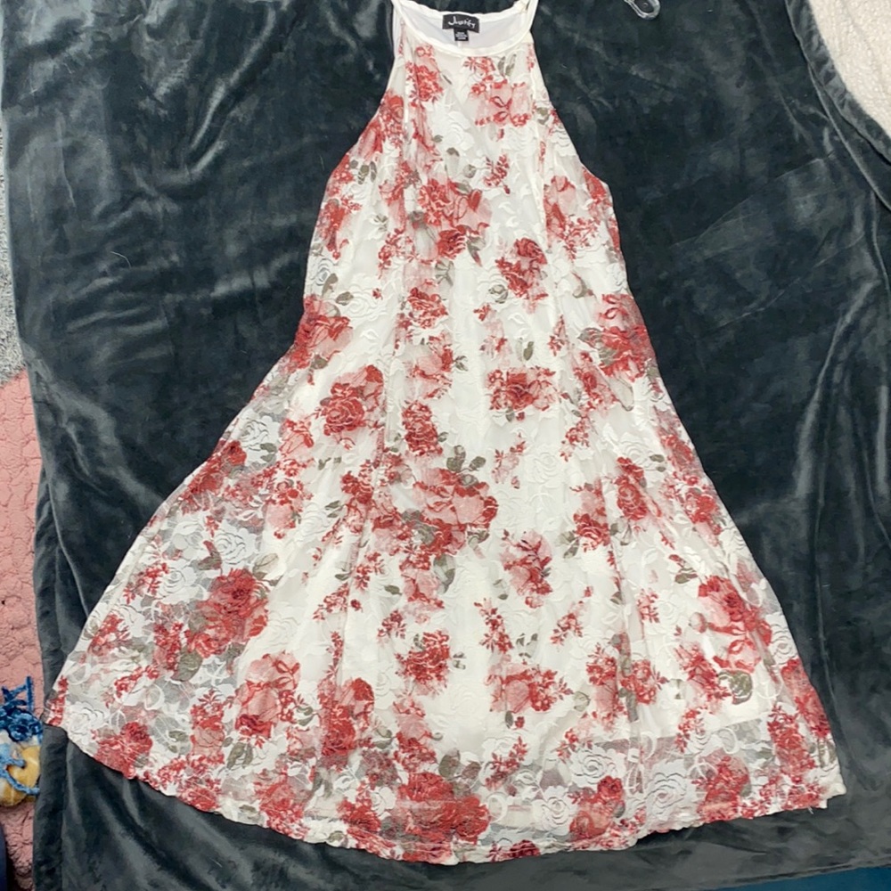 Red rose dress